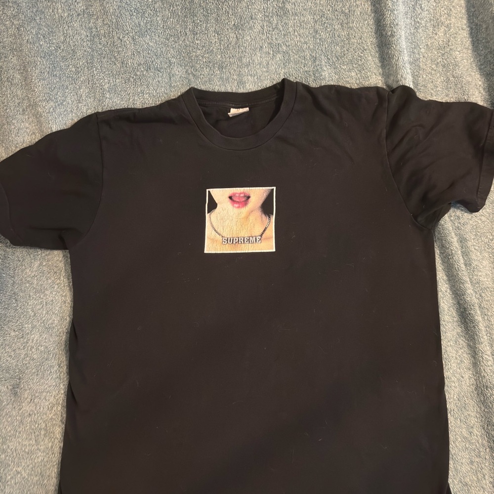 Supreme Necklace Black Graphic T-Shirt